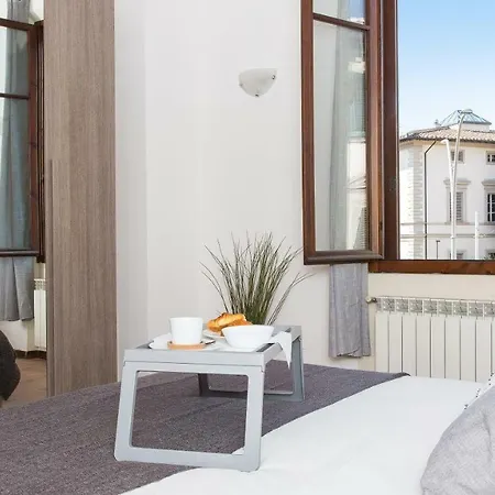 In Rome - Santa Maria Novella Palace Apartman *