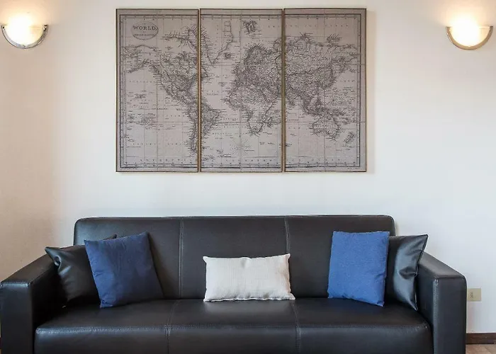 In Rome - Santa Maria Novella Palace Апартаменты Флоренция